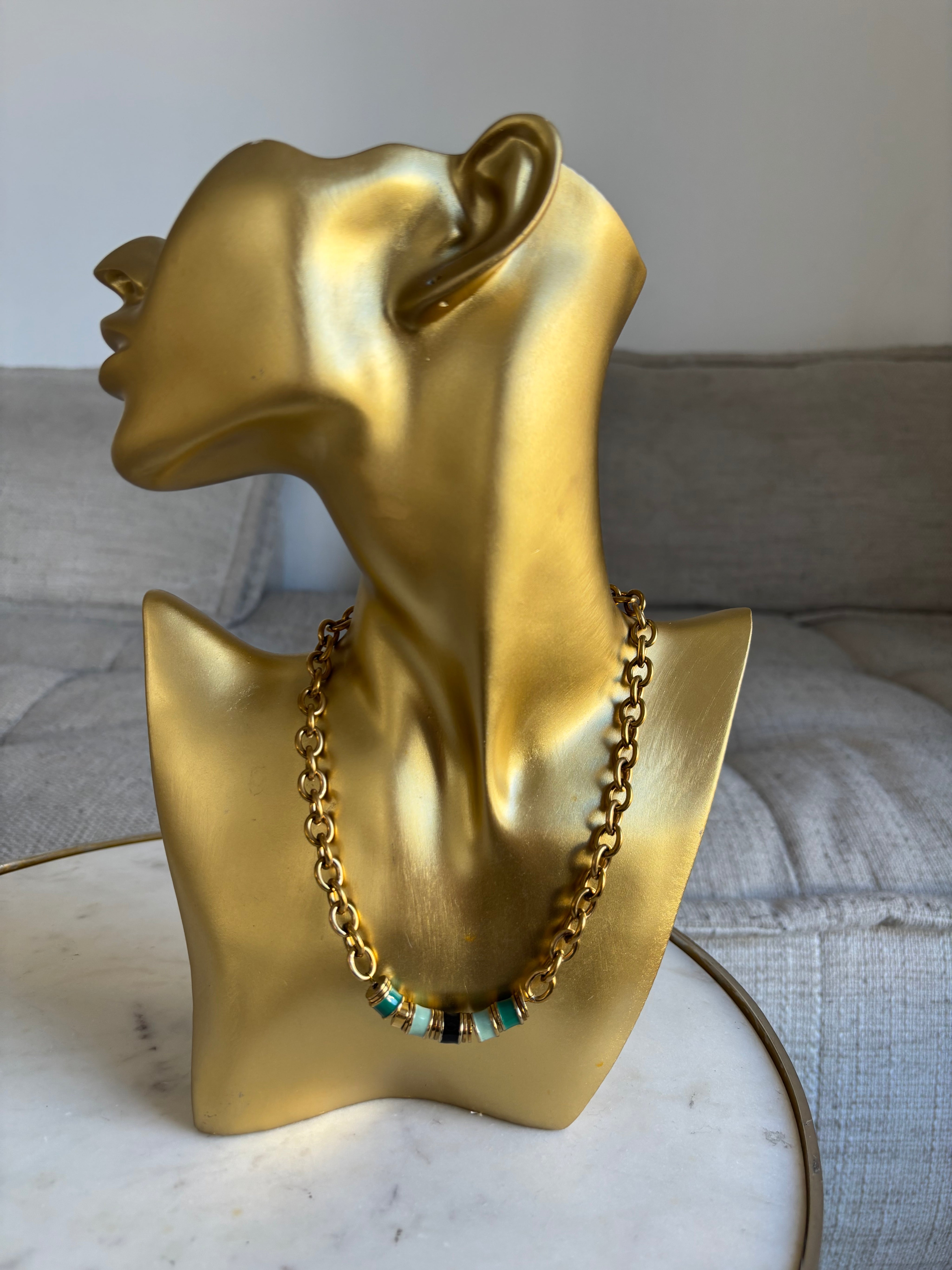 COLLIER BLOOM